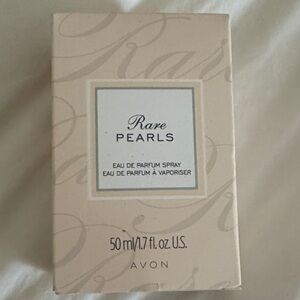 Avon Rare Pearls Perfume in Cream Box